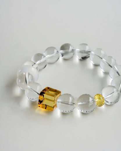 RIA HONEY-AMBER GEMSTONE BRACELET